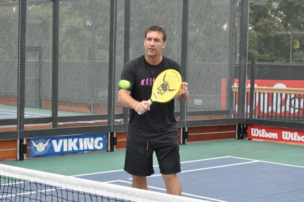 Legends of the Game: Rob Bakker